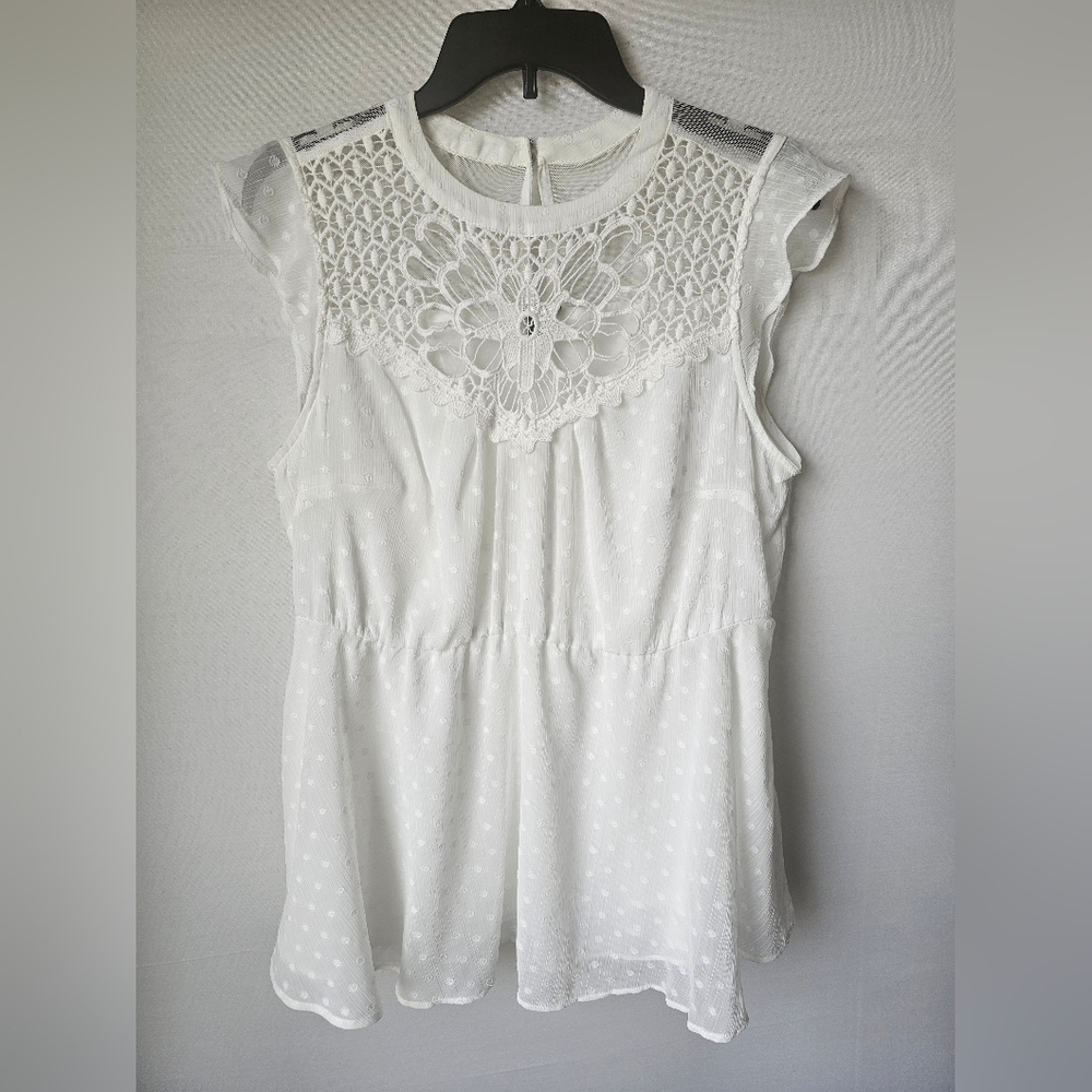 torrid White Eyelet Crochet Yoke Sleeveless Blouse